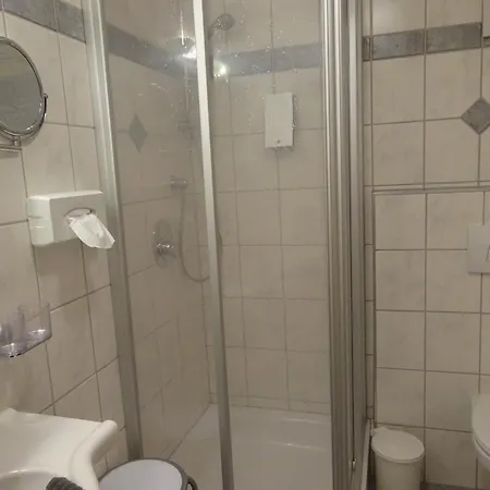 Guest house Haus Zangerl Inkl Sommer-karte Premium Sankt Anton am Arlberg