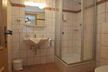 Haus Zangerl Pensión Sankt Anton am Arlberg