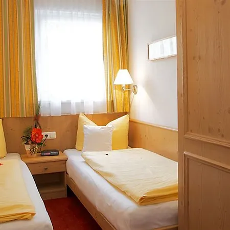 Haus Zangerl Penzion Sankt Anton am Arlberg