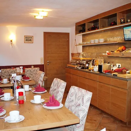 Guest house Haus Zangerl Inkl Sommer-karte Premium