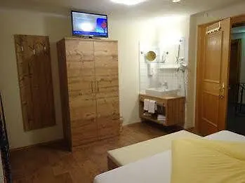 Haus Zangerl Penzion