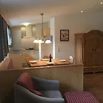 Haus Zangerl 4* Санкт-Антон-ам-Арльберг