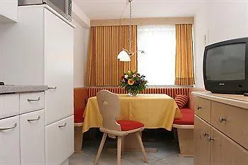 Haus Zangerl Maison d'hôtes Sankt Anton am Arlberg