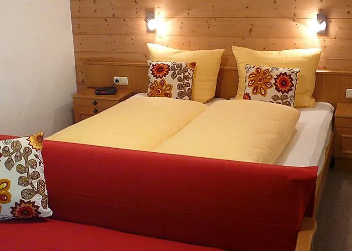 בית הארחה Haus Zangerl 4*