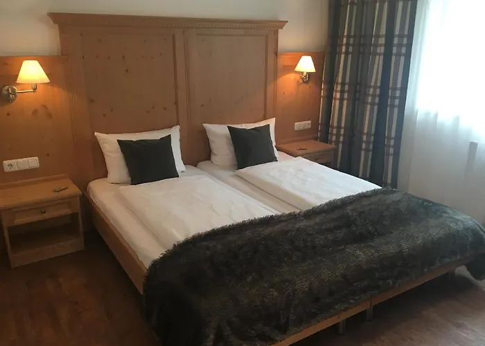 בית הארחה Haus Zangerl 4*