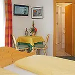 Haus Zangerl 4* Sankt Anton am Arlberg