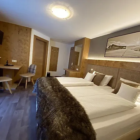 Haus Zangerl Inkl Sommer-karte Premium סן אנטון