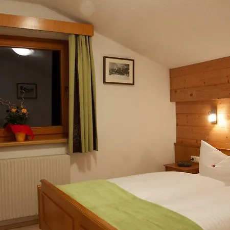 Haus Zangerl Inkl Sommer-karte Premium סן אנטון