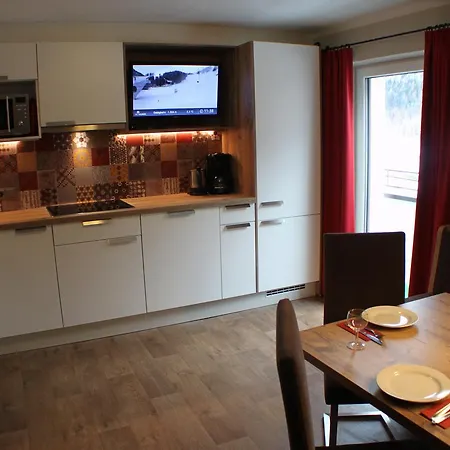 Haus Zangerl Pensjonat 4*